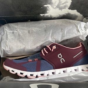 On Cloud Running Shoes. Brand new in the box. Never worn.